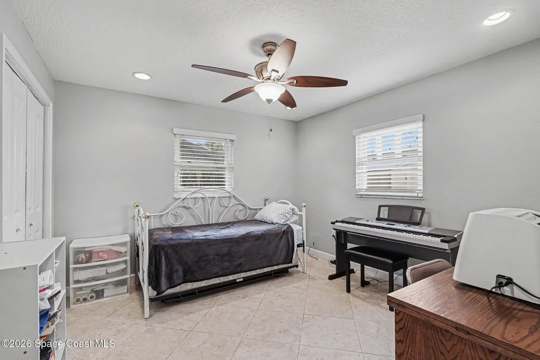 Photo of 311 Seabreeze Drive