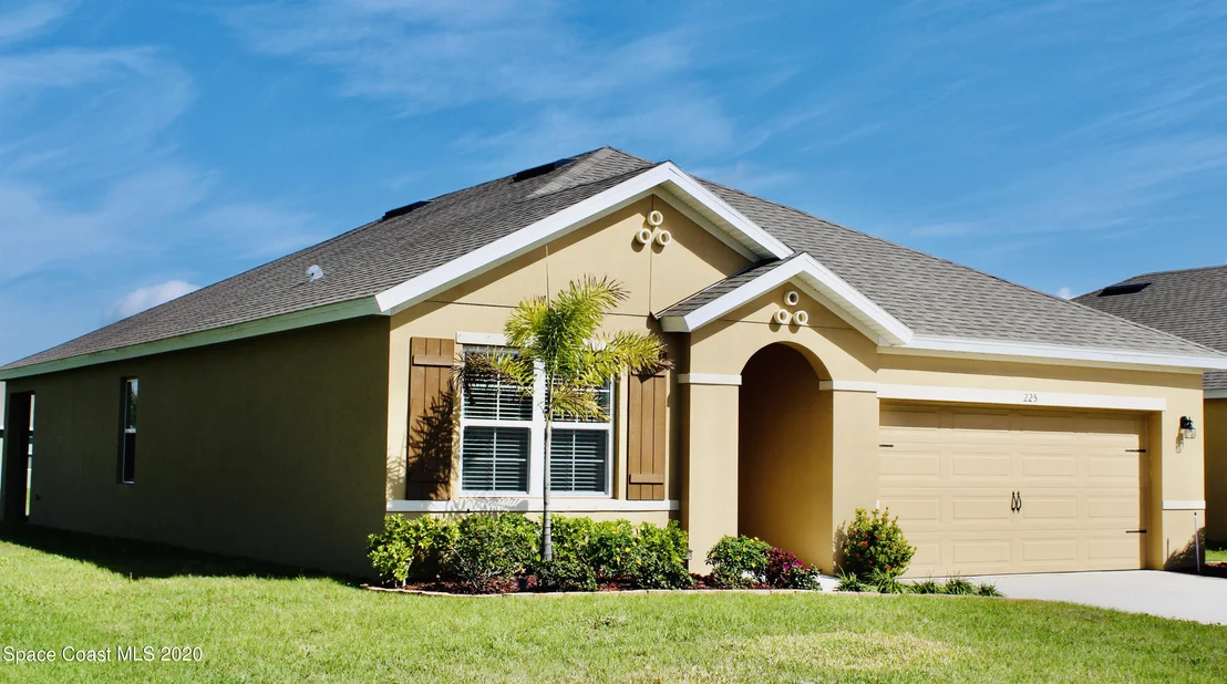 Photo of 225 Sorrento Drive