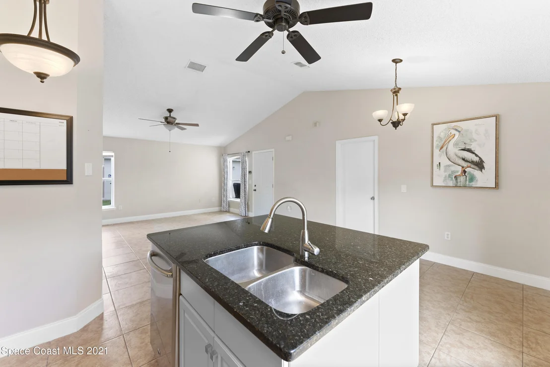 Photo of 2852 Maderia Circle