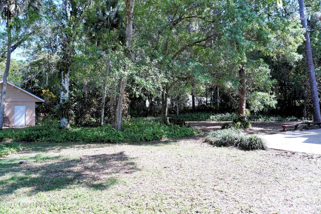 Photo of 686 Hammock Road