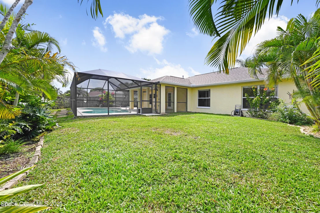Photo of 5069 Alamanda Drive