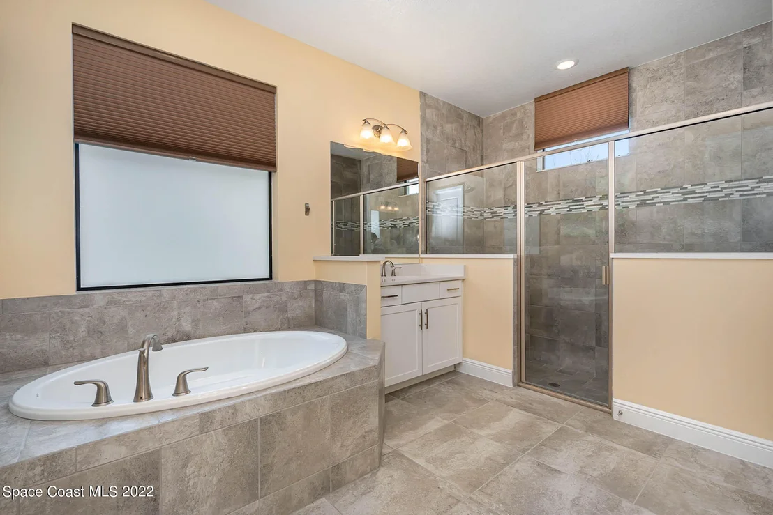 Photo of 7484 Poulicny Lane
