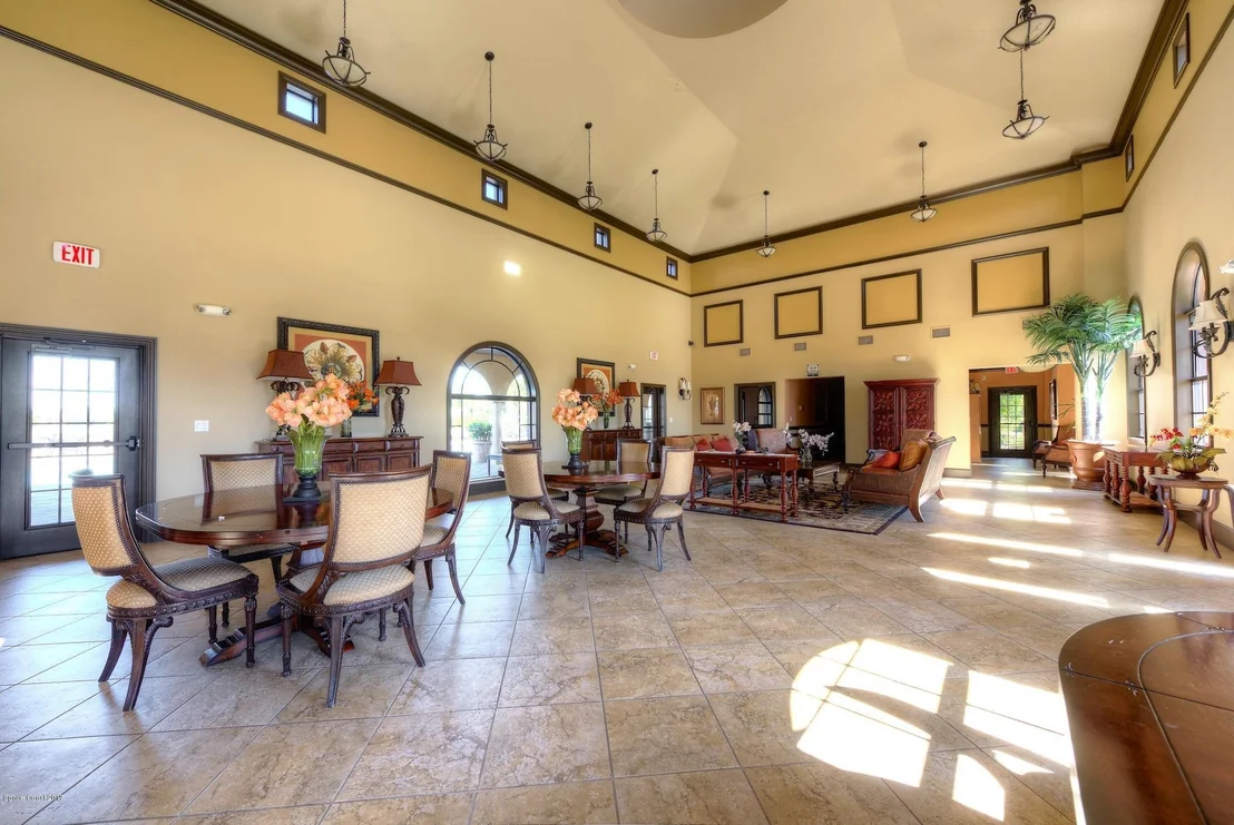 Photo of 658 Monterey Drive