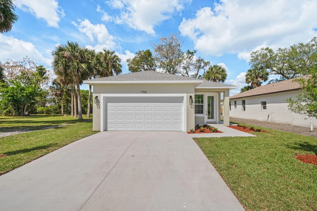 Photo of 1758 Academy Drive