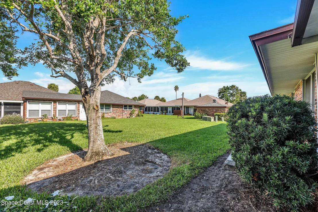 Photo of 224 Chalet Avenue
