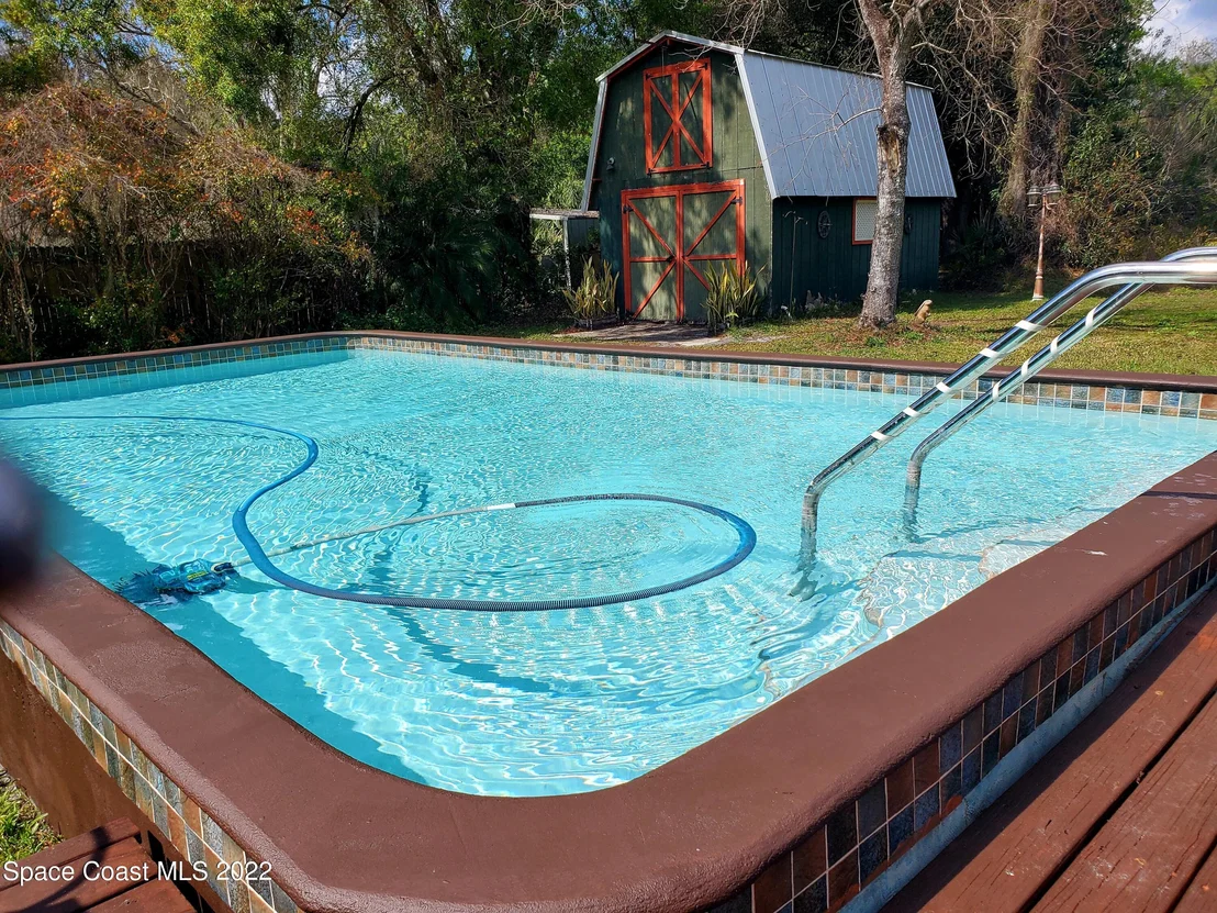 Photo of 5060 Scott Road