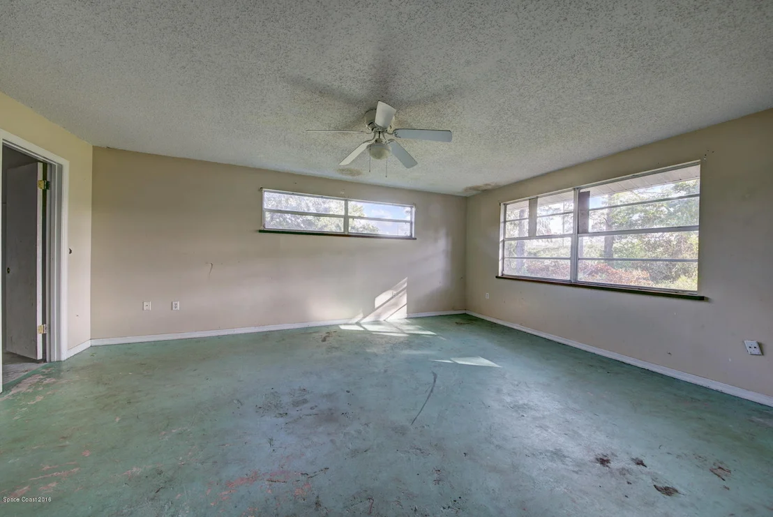 Photo of 5741 Flint Road