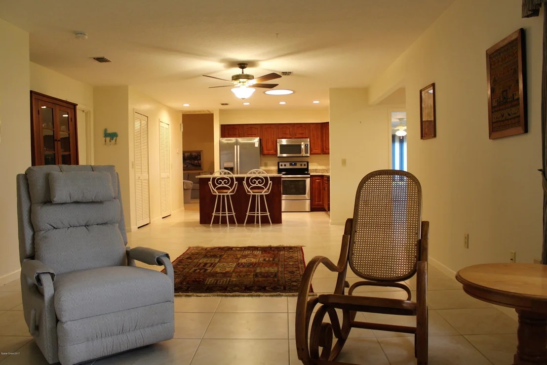 Photo of 1522 Frontier Drive