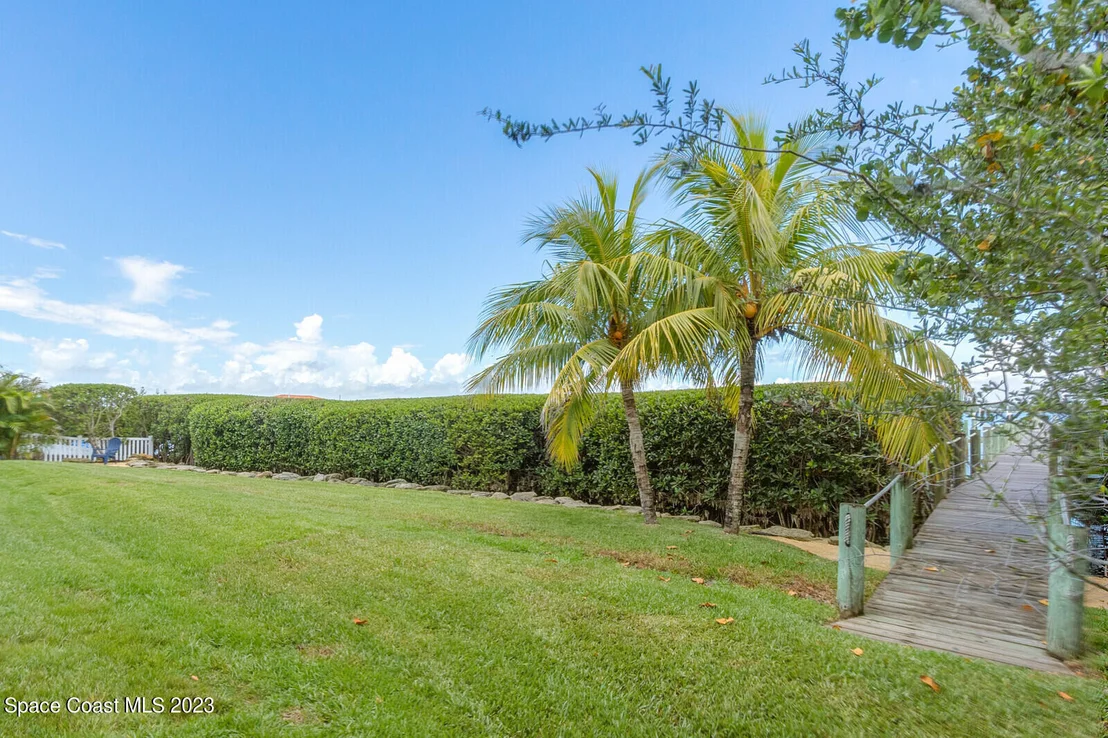 Photo of 866 Loggerhead Island Drive