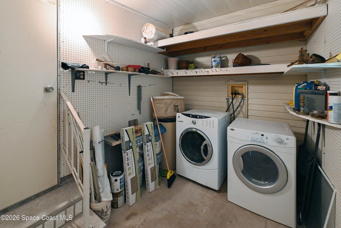 Photo of 451 E Egret Circle
