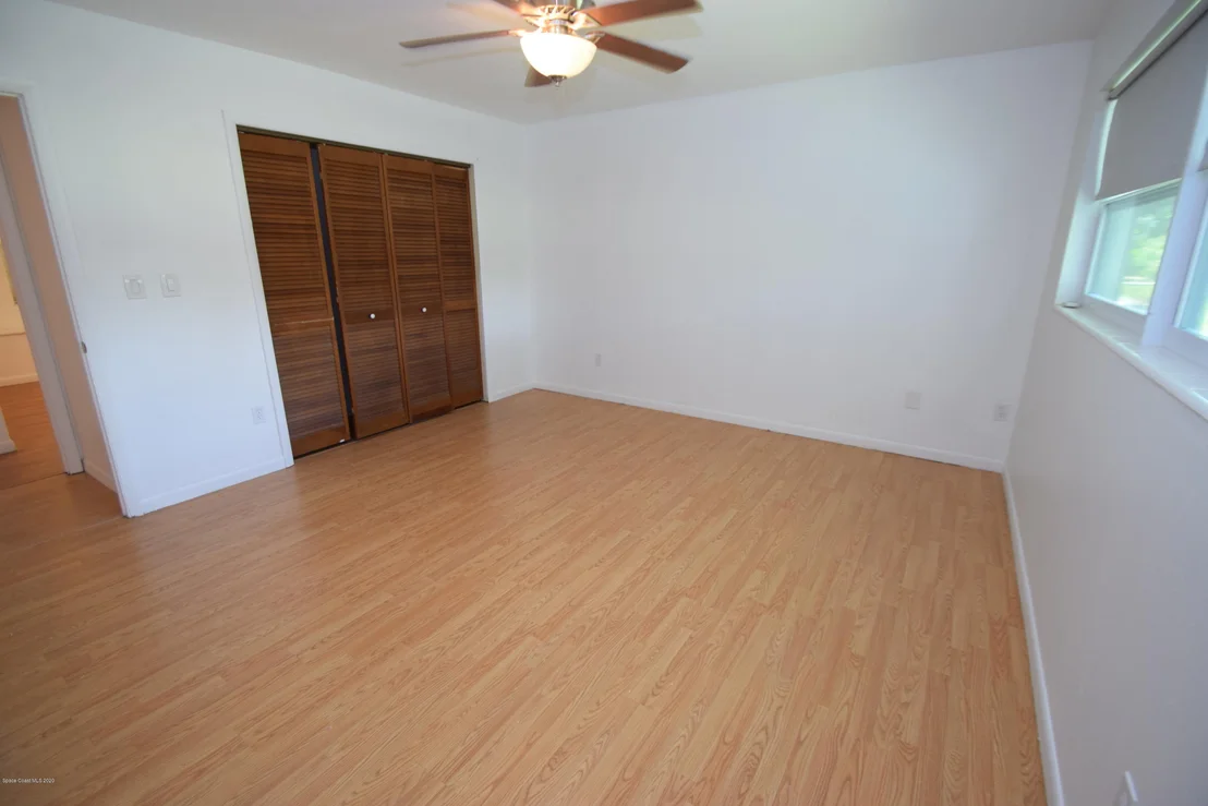 Photo of 820 Hampton Drive NE