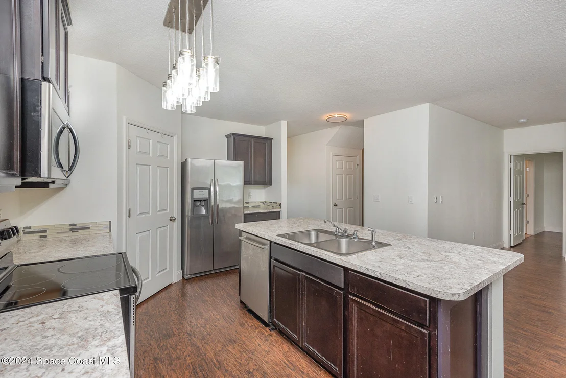 Photo of 2675 Falcon Lane