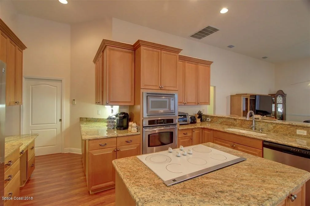 Photo of 2554 Canterbury Circle