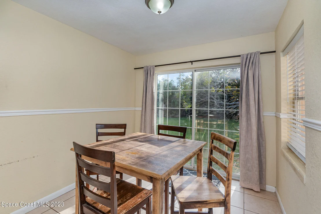 Photo of 826 Wisteria Drive
