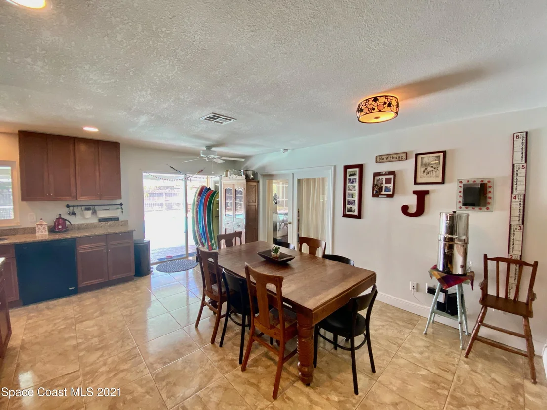 Photo of 740 Burman Lane NE