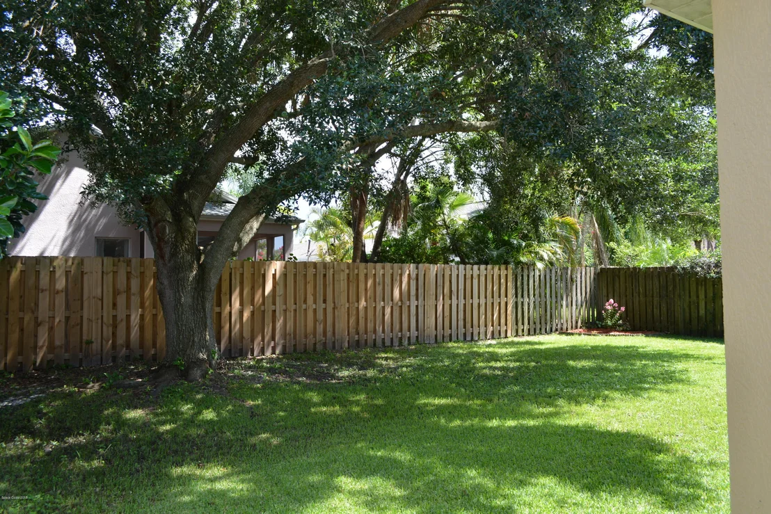 Photo of 6995 Hammock Trace Drive
