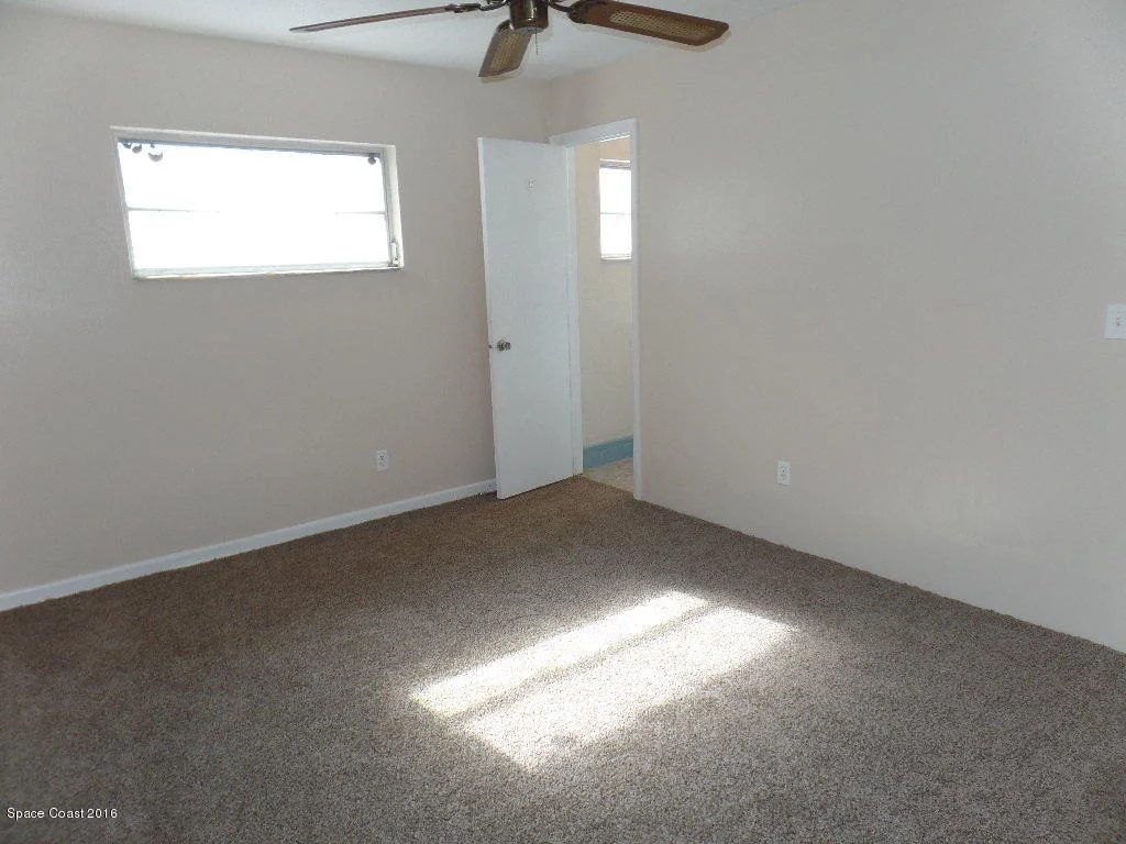 Photo of 1720 Golfview Drive