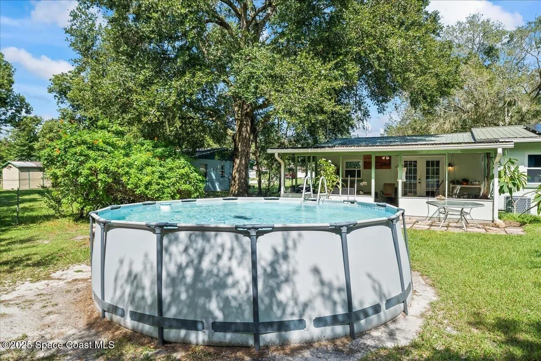Photo of 4111 Pecan Street
