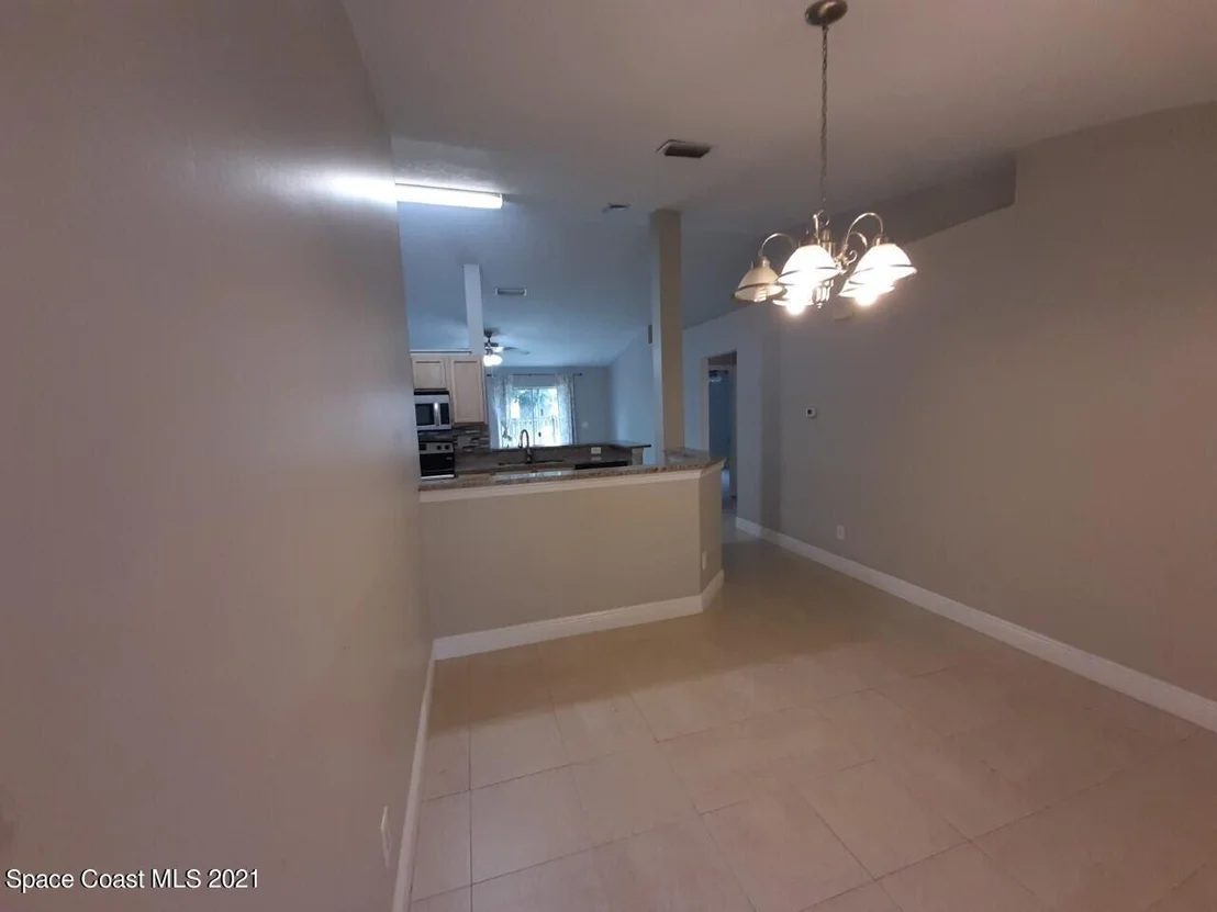 Photo of 6985 Hammock Trace Drive