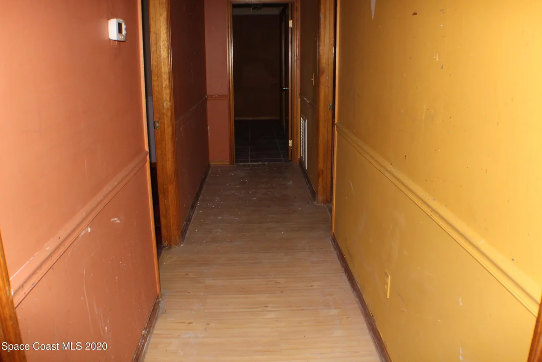 Photo of 150 Oakledge Drive