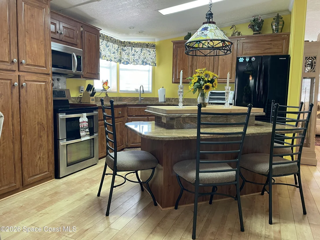Photo of 3012 Indian River Drive NE