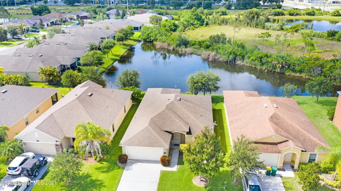Photo of 1289 Corbett Lane