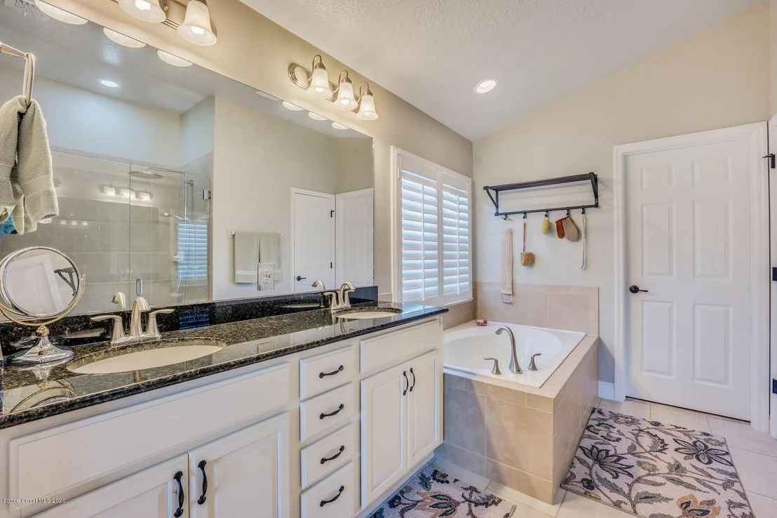 Photo of 1438 Outrigger Circle
