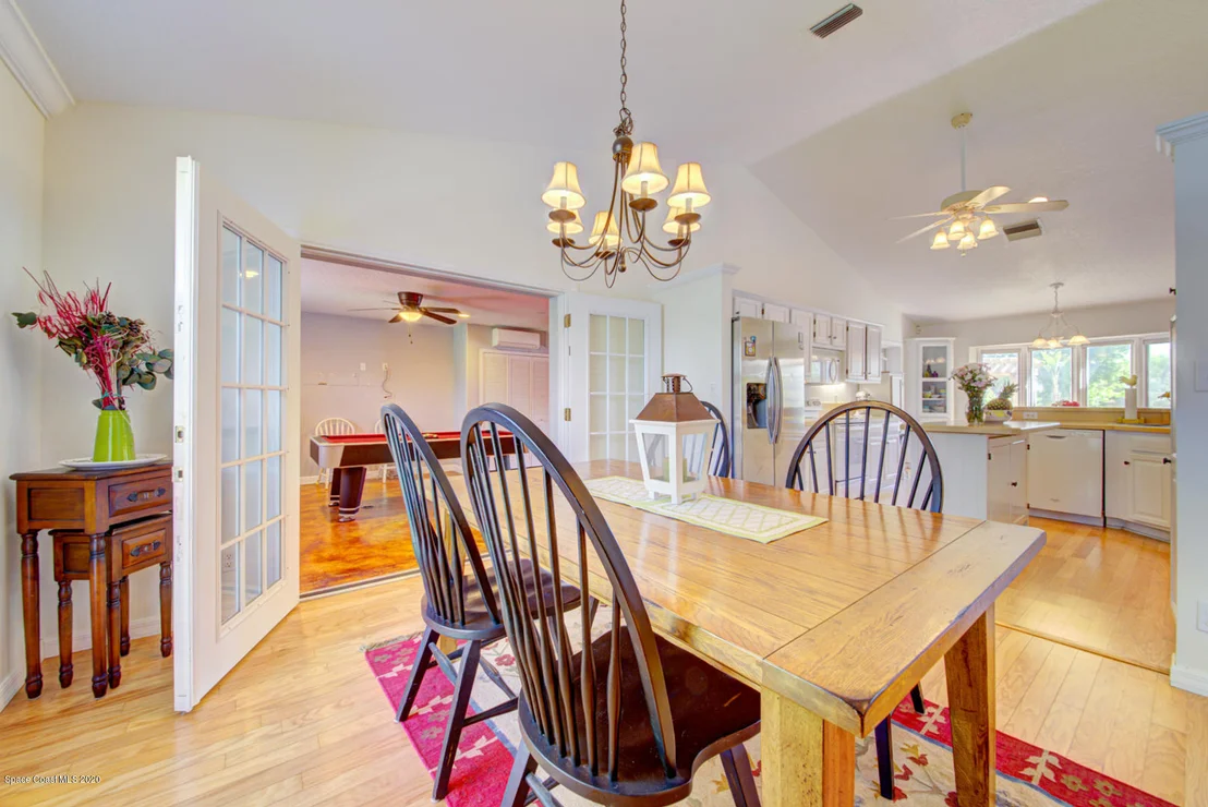 Photo of 2164 Royal Oaks Drive