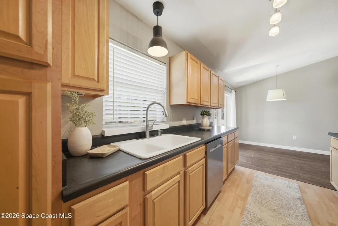 Photo of 6455 Orchid Avenue