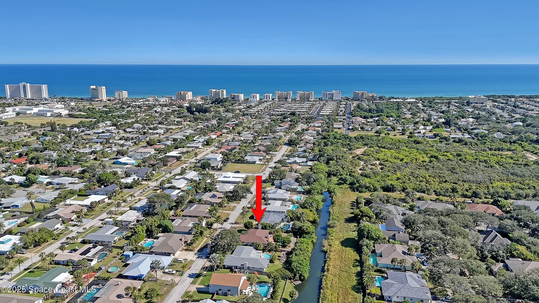 Photo of 235 Sand Dollar Road S