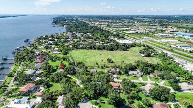 Photo of 2241 Royal Oaks Drive