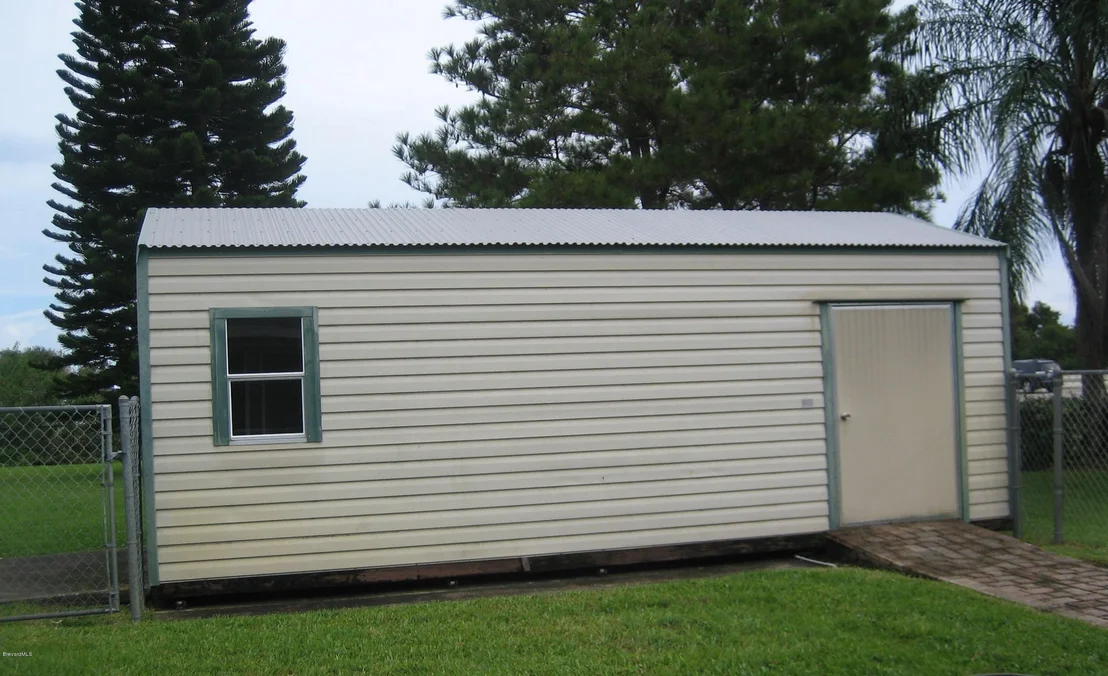 Photo of 2939 NE Sailfish Street