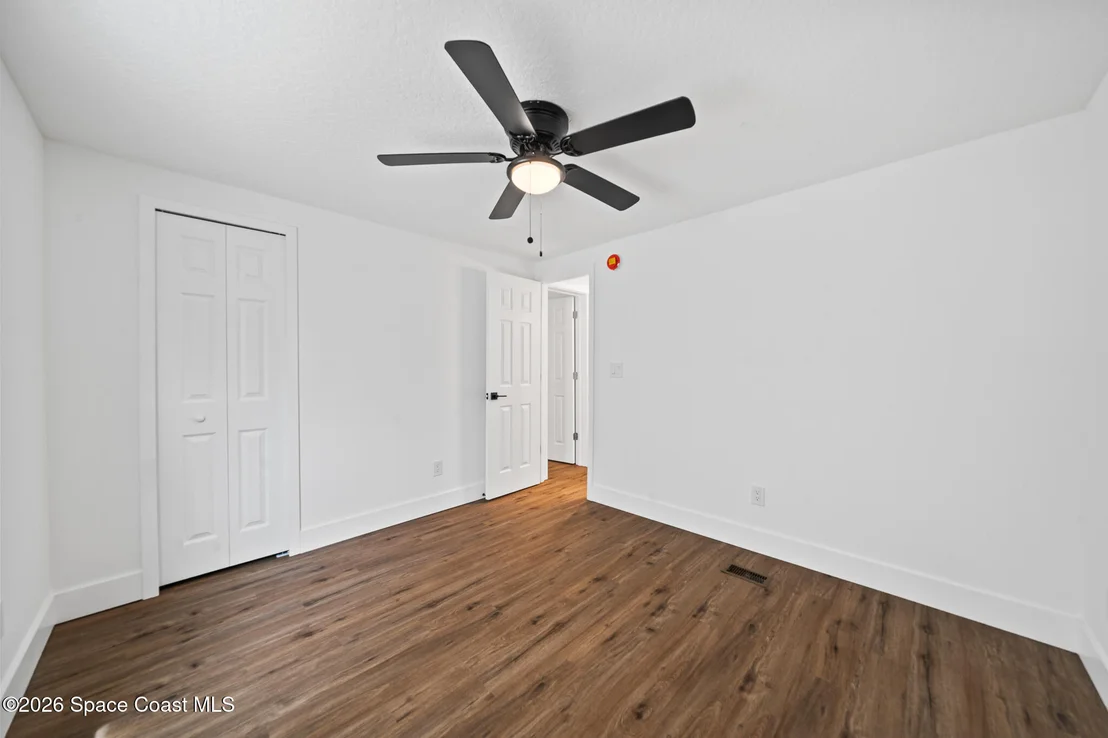 Photo of 935 Falcon Drive