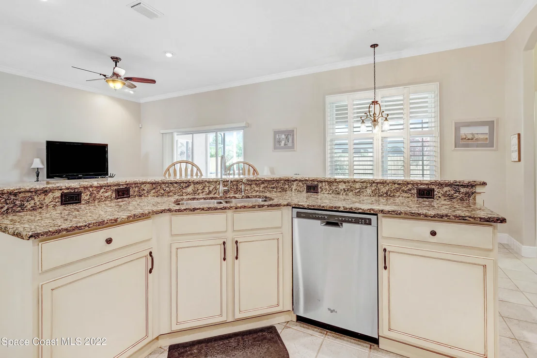 Photo of 1850 Thesy Drive