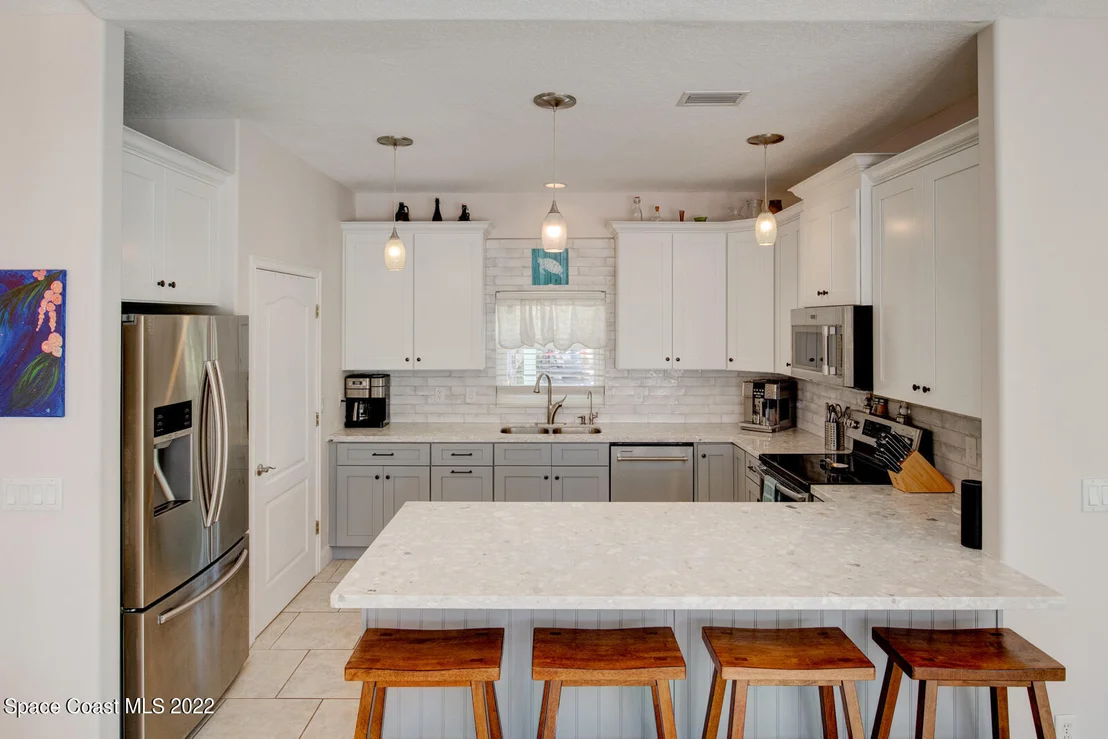 Photo of 270 Rita Boulevard