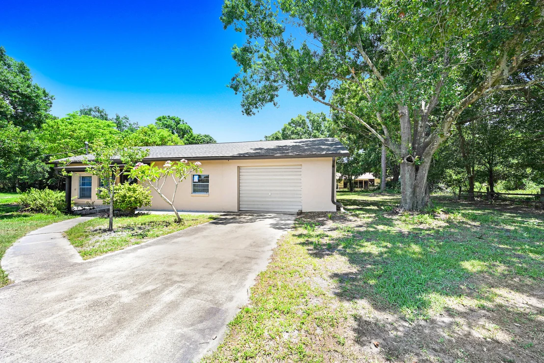 Photo of 298 Dorset Drive