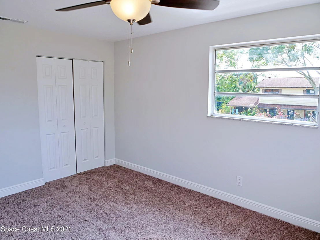 Photo of 1728 Golfview Drive