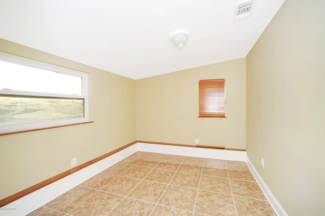 Photo of 2795 Locksley Road