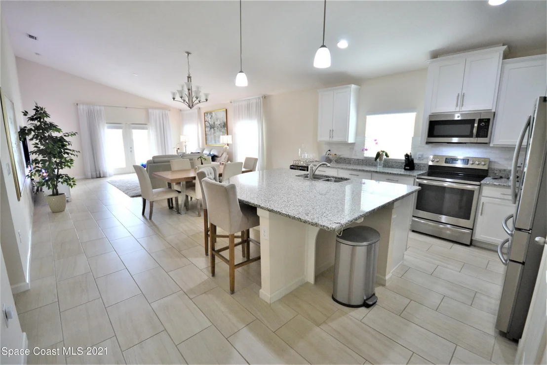 Photo of 940 Fiddleleaf Circle