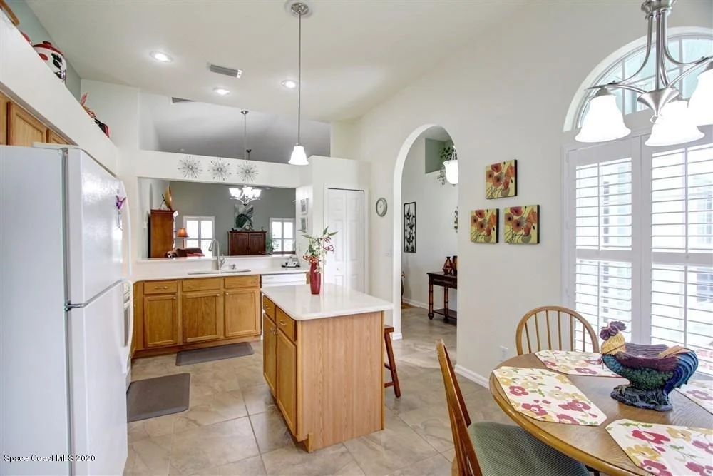 Photo of 1037 Pine Creek Circle NE