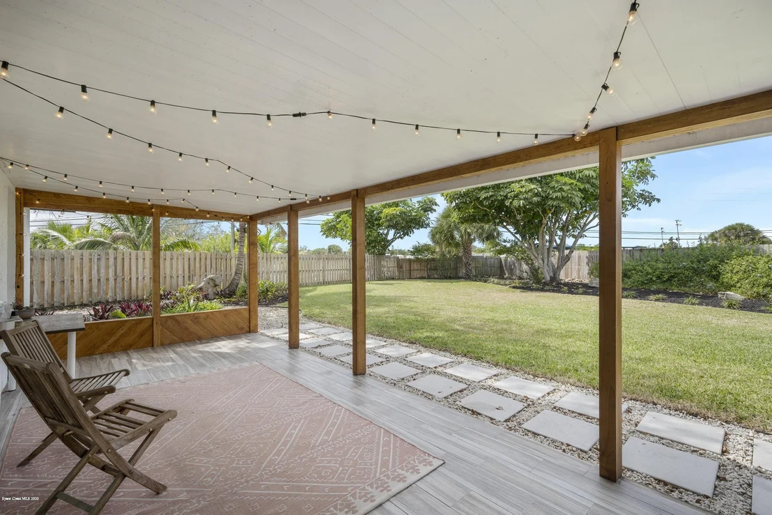Photo of 541 Biscayne Drive