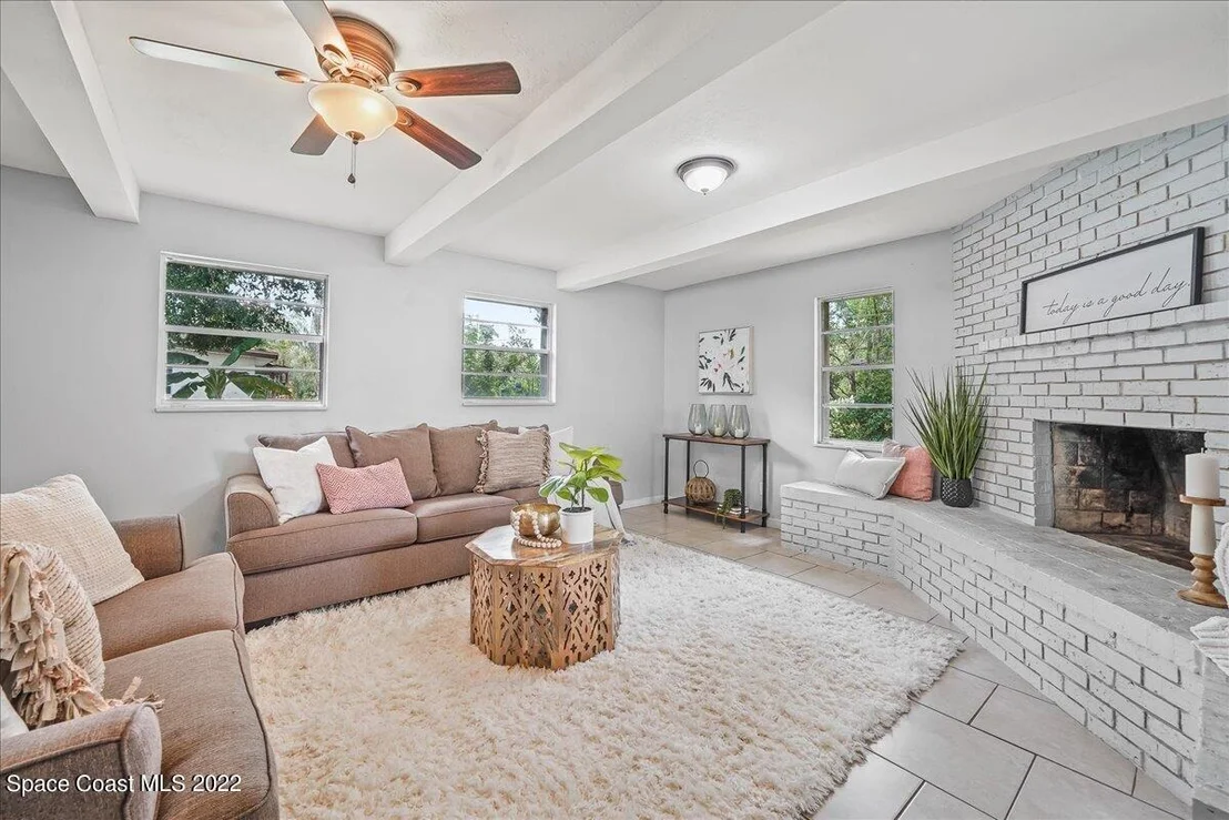 Photo of 3074 Grace Street