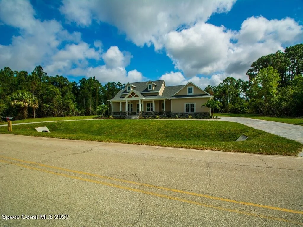Photo of 7035 Indian River Boulevard