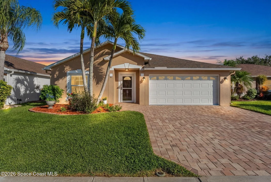 Photo of 580 Wickham Lakes Drive