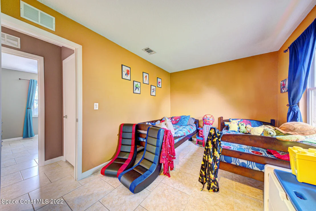 Photo of 2931 Kensington Road