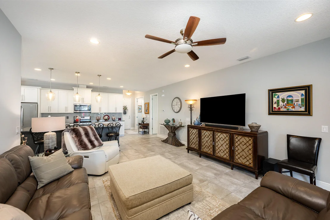 Photo of 7487 Bluemink Lane