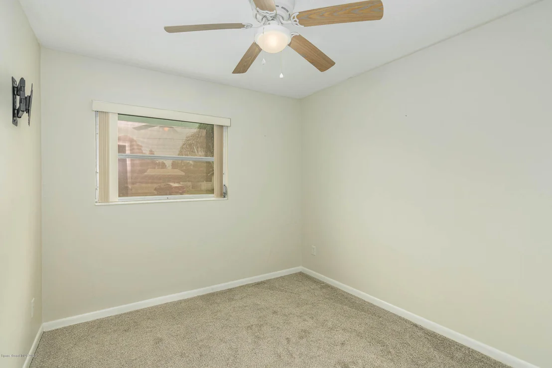 Photo of 1303 Estridge Drive