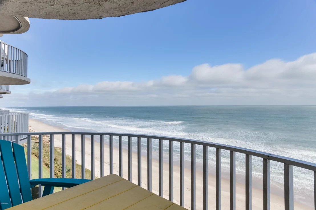 Photo of Unit 607 at 2225 Highway A1a