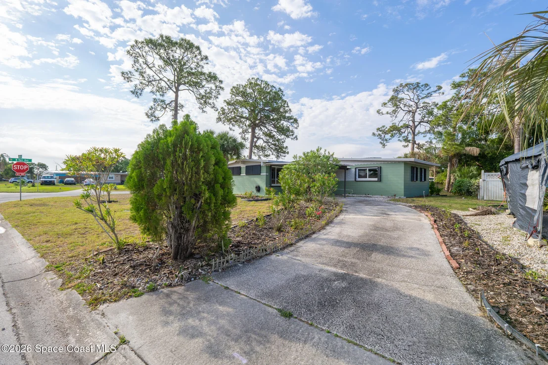 Photo of 1101 Hickory Lane