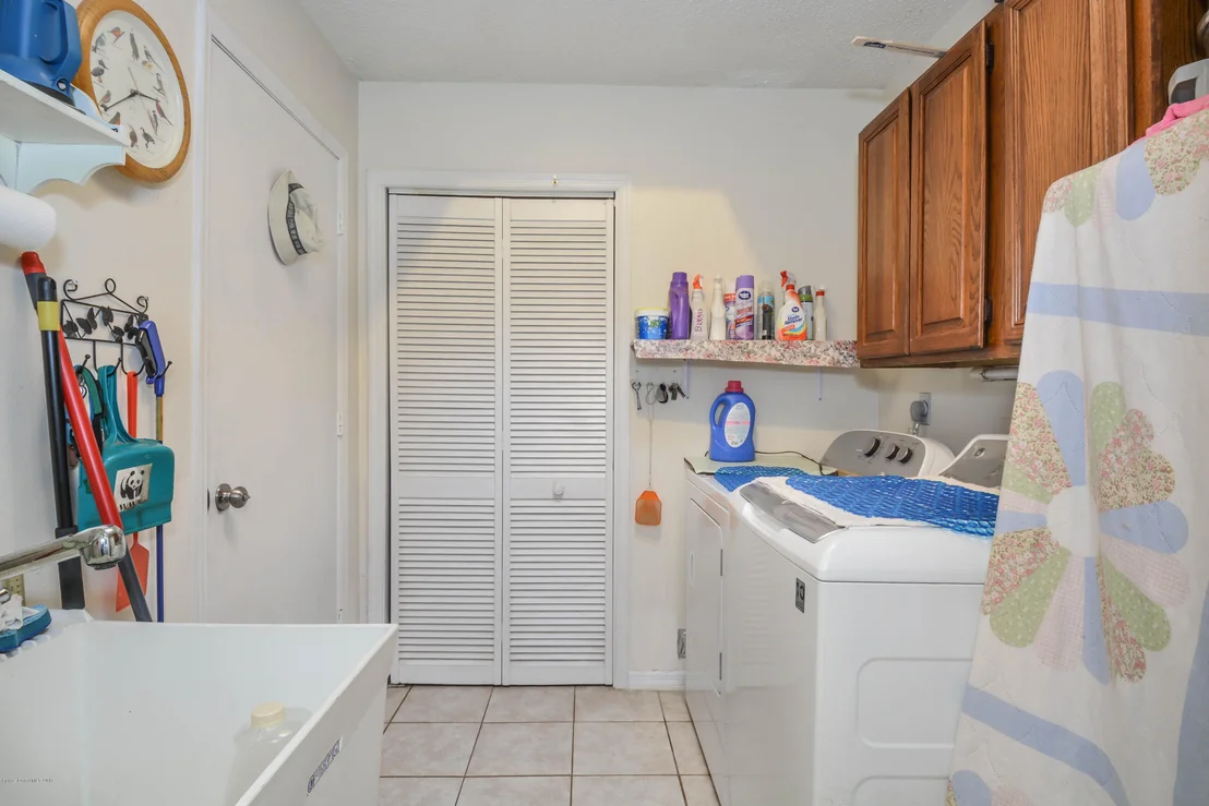 Photo of 7820 Sheridan Road